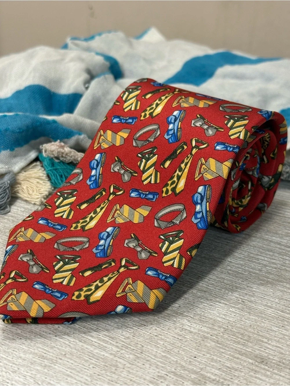 Men’s Gucci Italy 100% Silk Tie